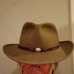 ELAN BLANC Hat w/ leather hat band, EUC, XL